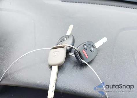 2007 Honda Odyssey Lx from USA, damaged, VIN 5FNRL382X7B136864